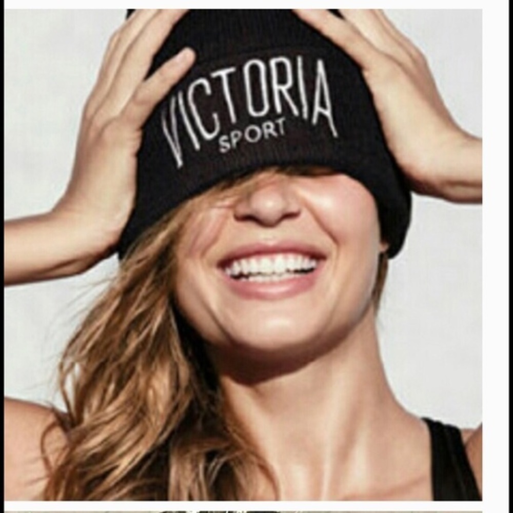 Victoria's Secret Sport black beanie🎉🎈HOST PICK